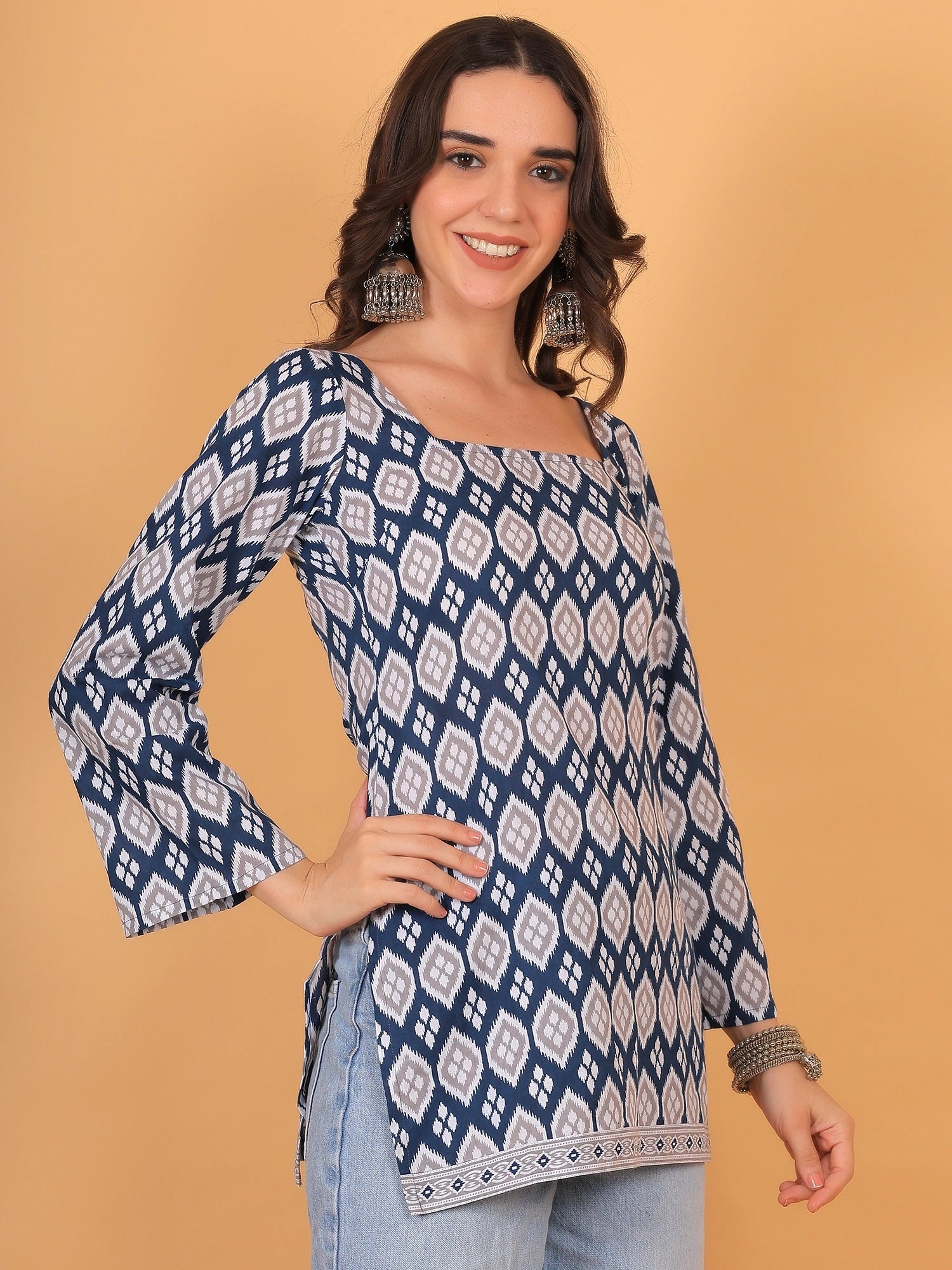 Regular fit opaque 100% rayon casual kurti for women featuring a comfortable pull-on closure.
