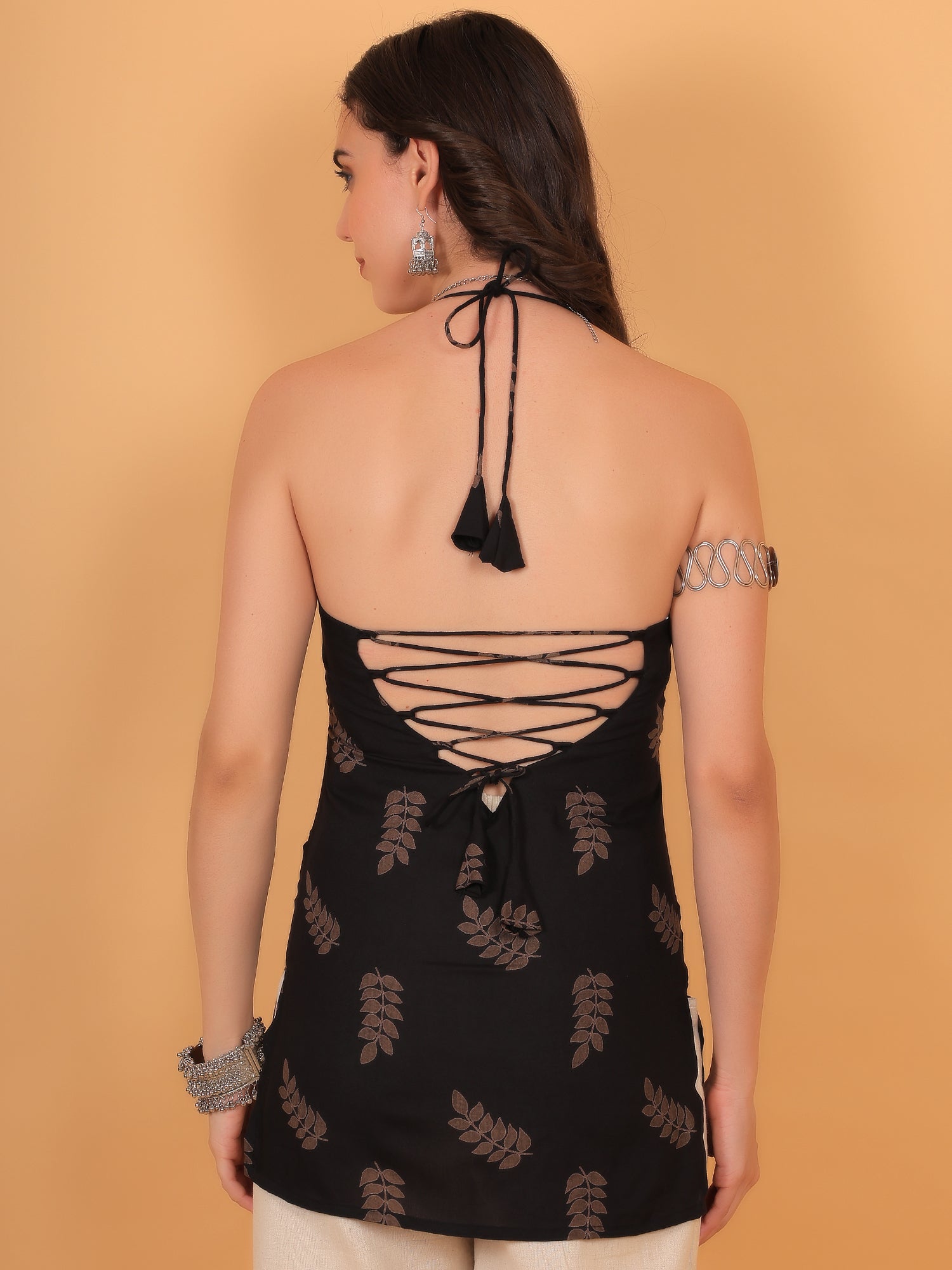 Zuacc corset back black fitted kurti 