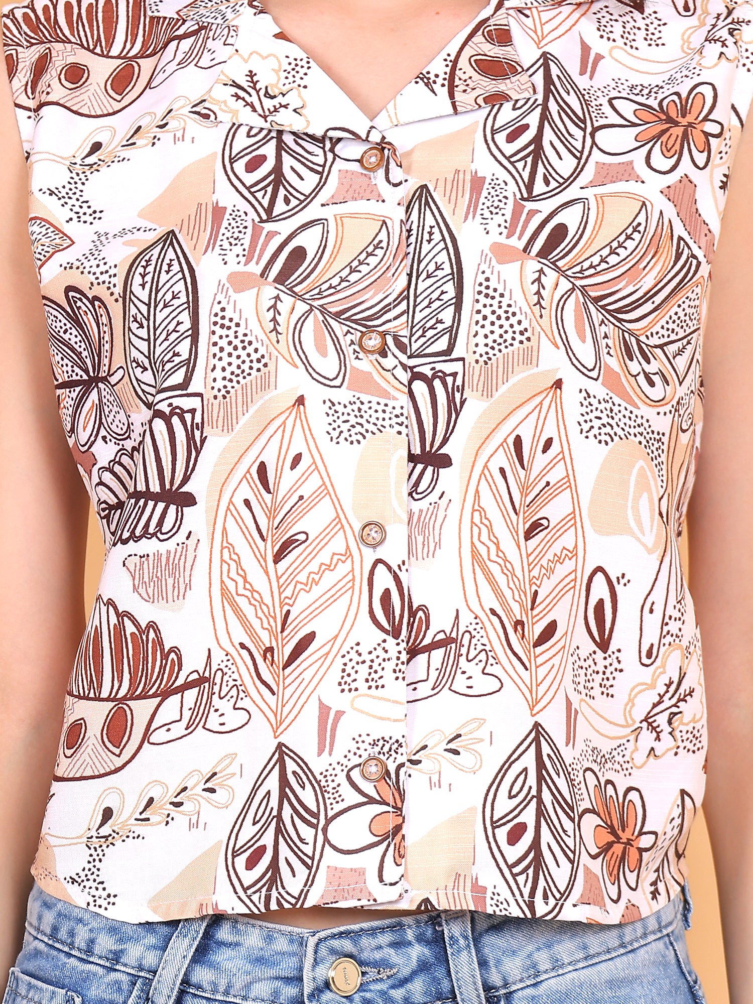 Aurea Buttoned Tank Top